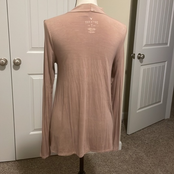 American eagle soft and sexy key hole long sleeve blush pink top - Picture 4 of 5